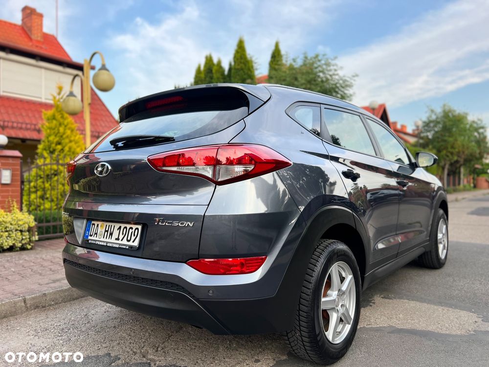 Hyundai Tucson 1.6 GDi 2WD Select - 12