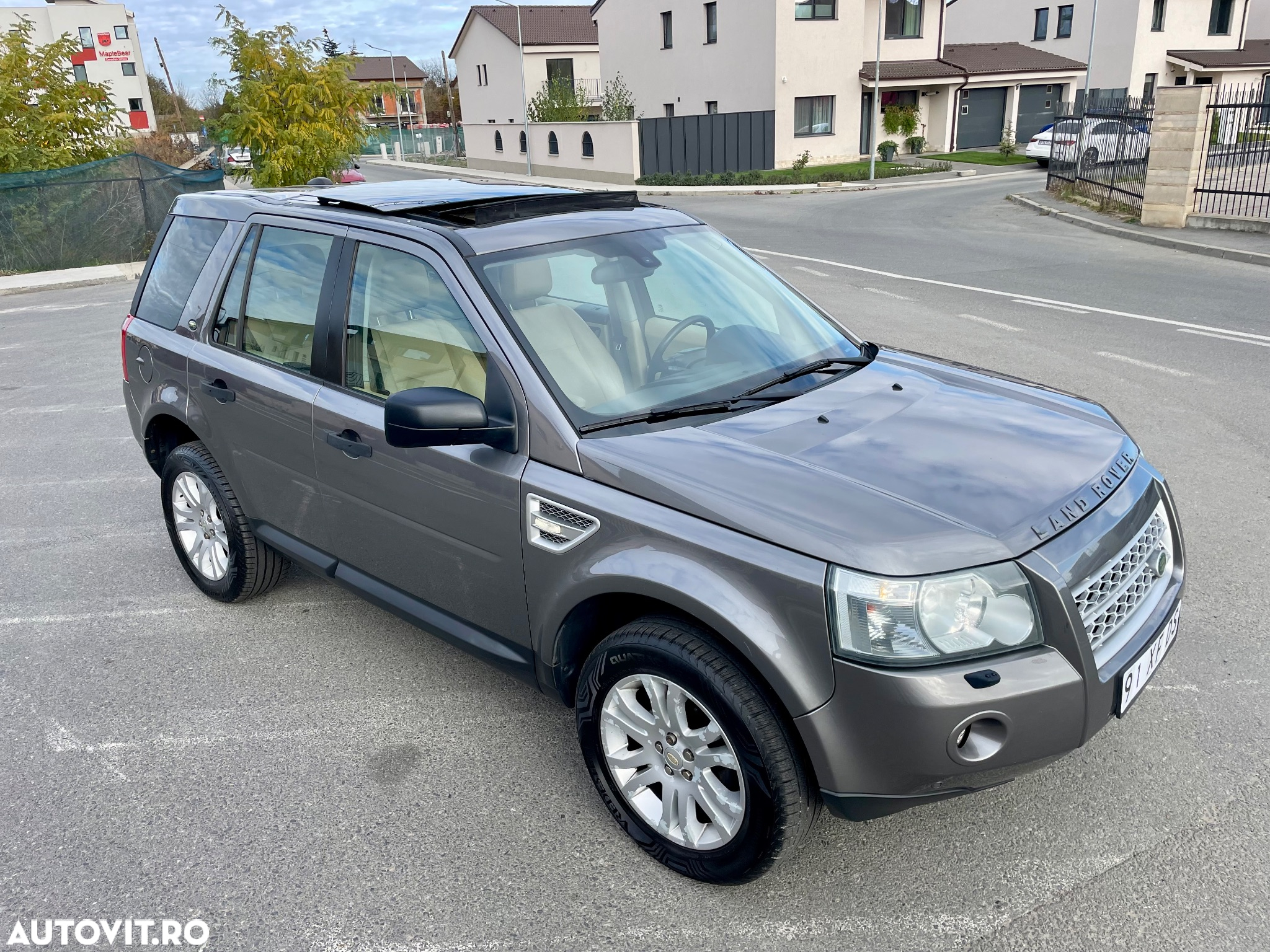 Land Rover Freelander - 36
