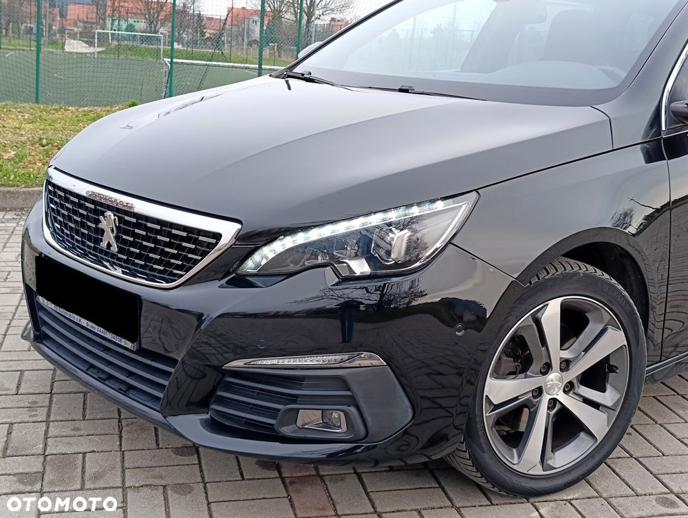Peugeot 308 BlueHDi 150 EAT6 Stop & Start GT-Line Edition - 29