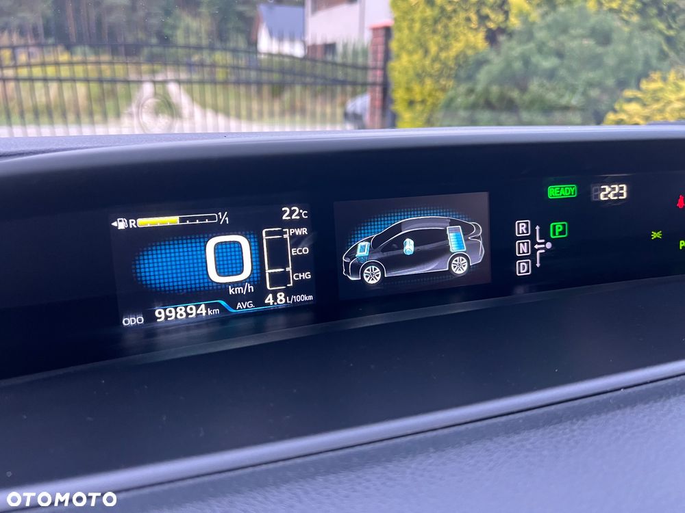 Toyota Prius 1.8 Hybrid Executive - 39