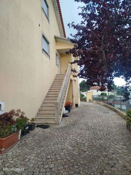 Moradia e restaurante - Grande imagem: 2/9