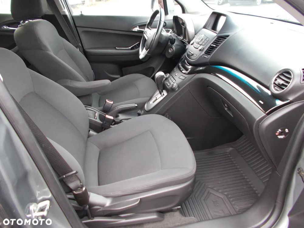 Chevrolet Orlando 2.0 D LTZ - 11