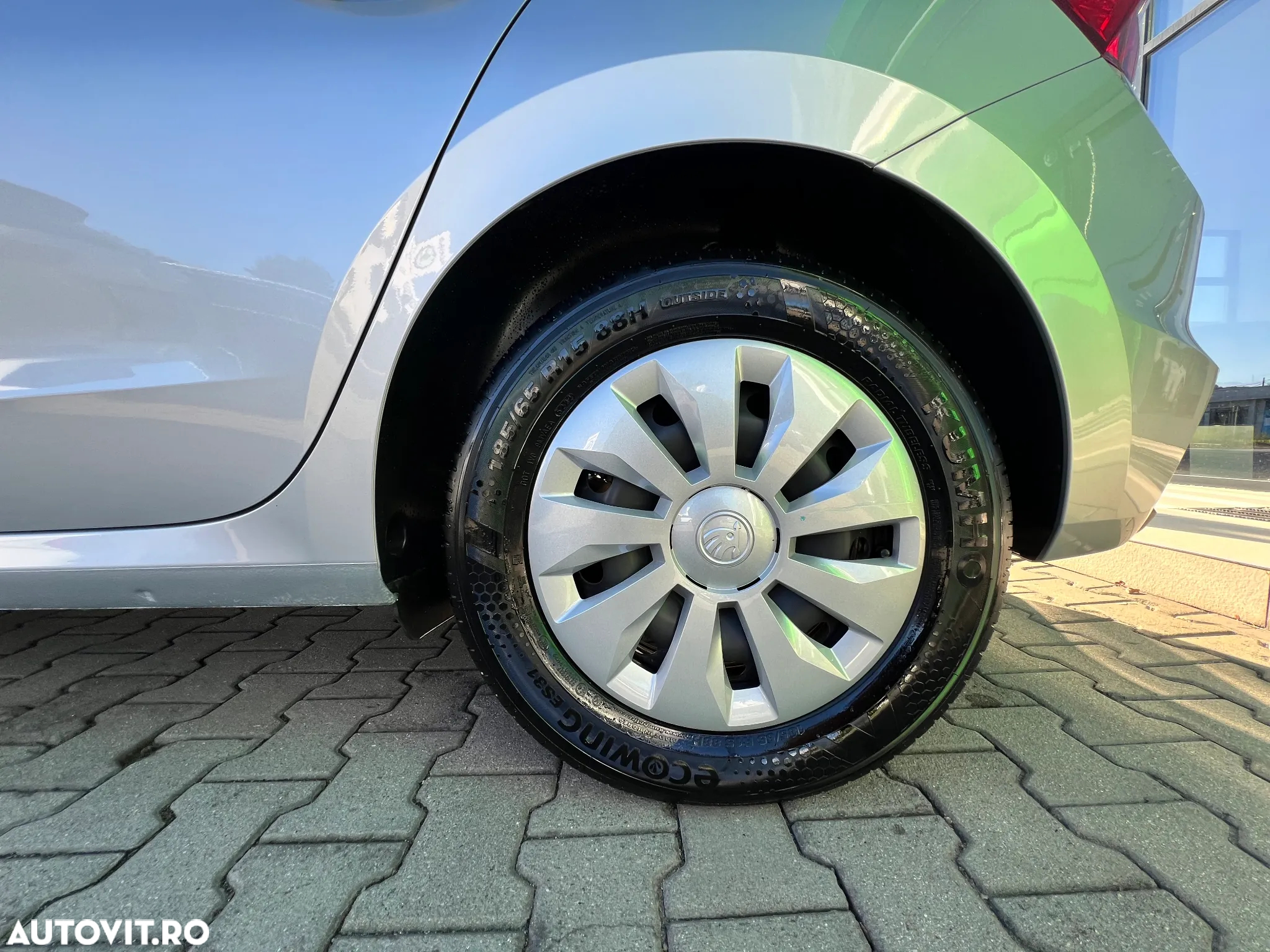 Skoda Fabia 1.0 TSI Ambition - 6