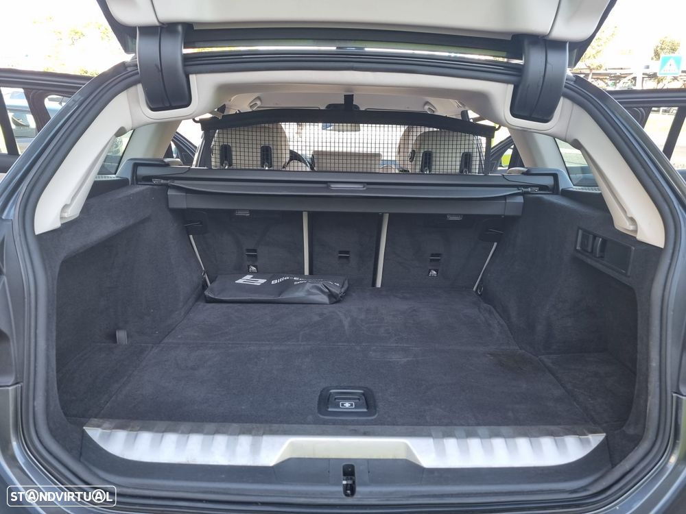 BMW 320 e Line Luxury Auto - 21