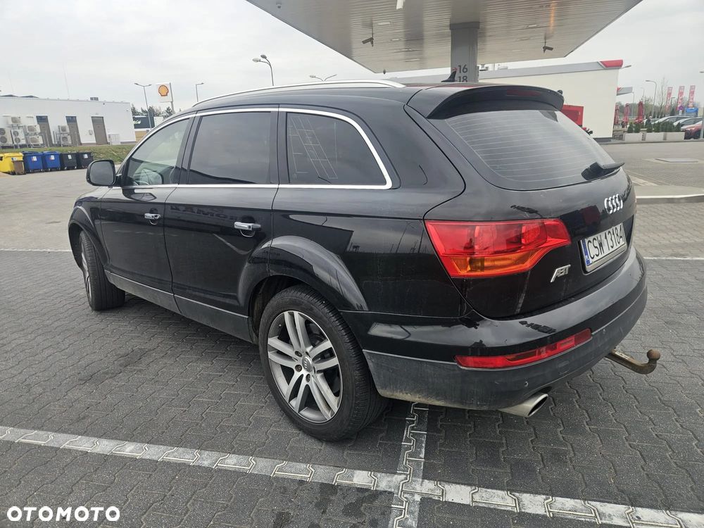 Audi Q7 - 6