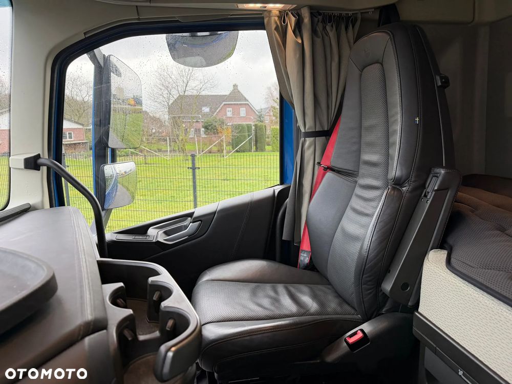 Volvo FH 500 Globetrotter - 8