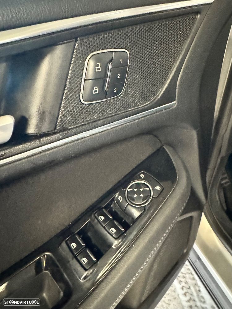 Ford S-Max 2.0 TDCi Titanium - 12