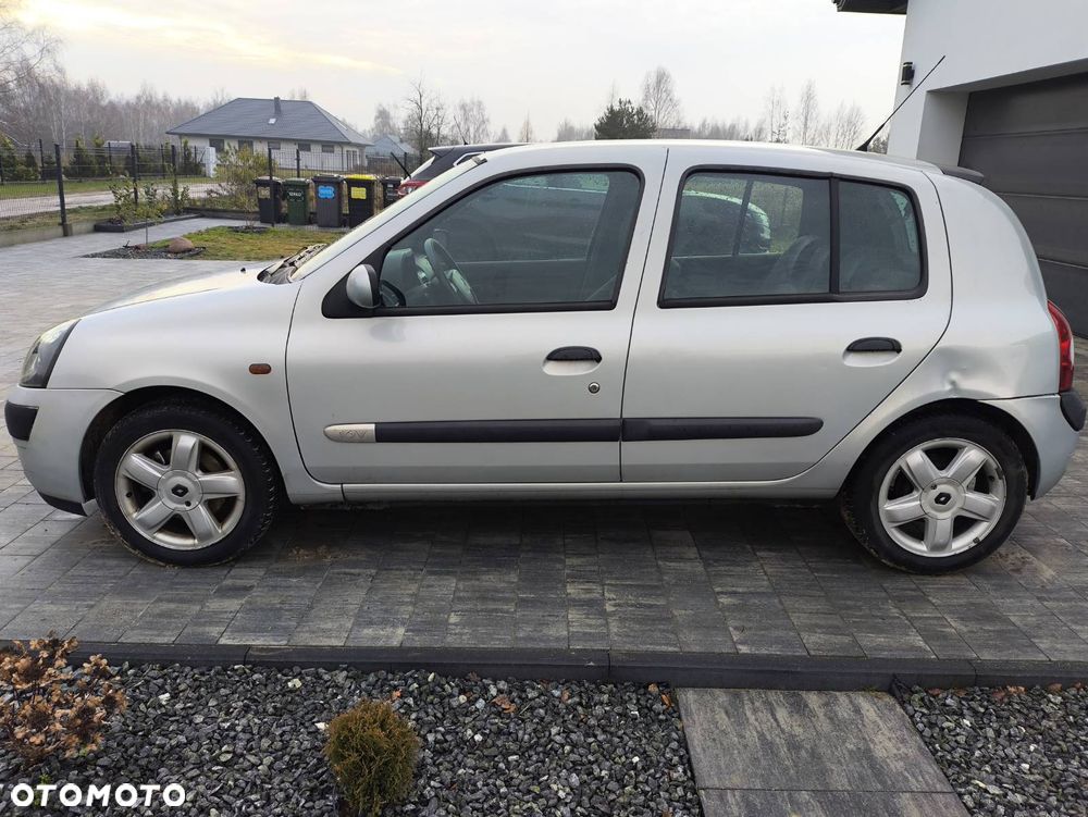 Renault Clio 1.2 16V Authentique - 3