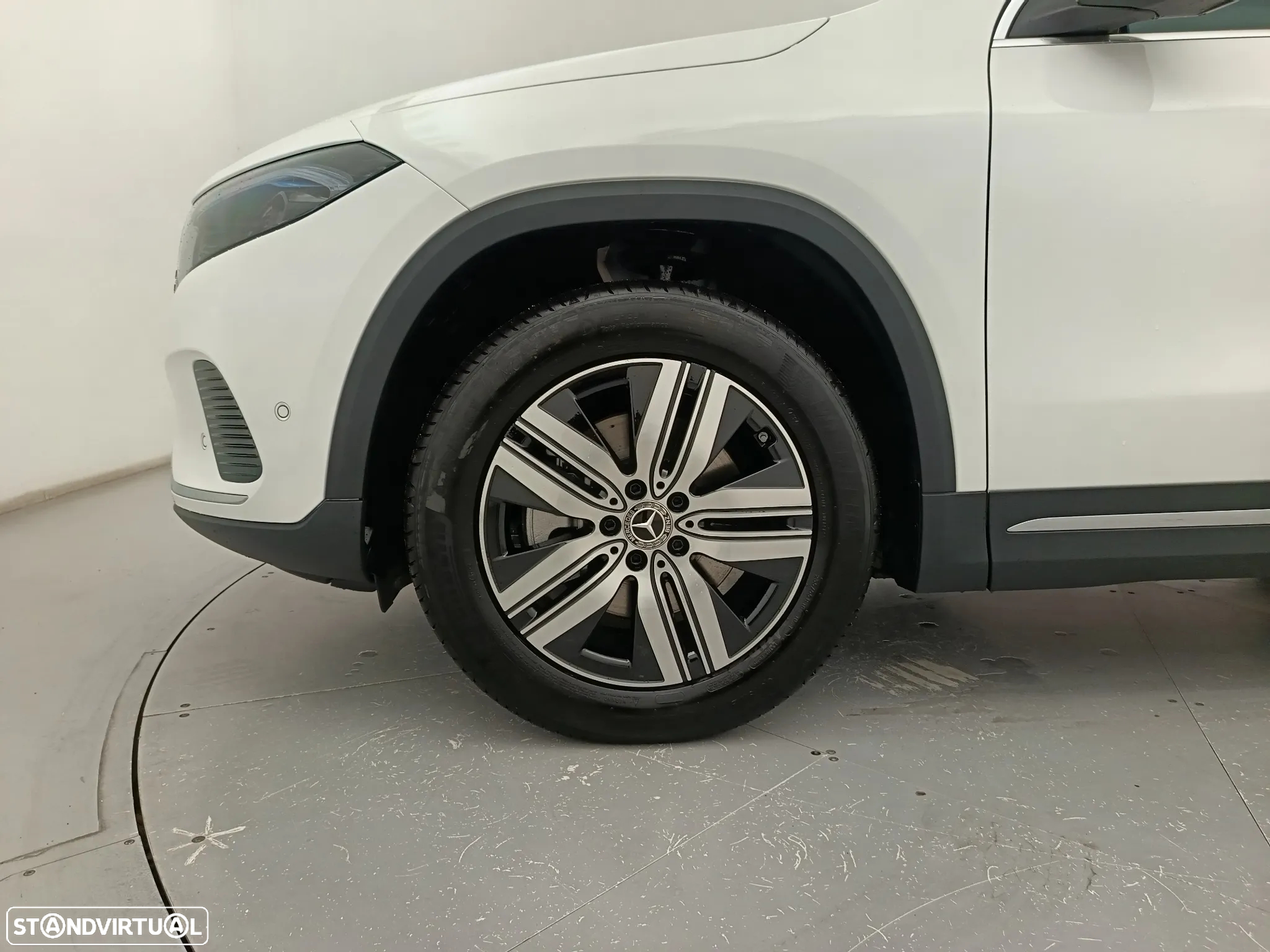 Mercedes-Benz EQA 250+ Progressive - 17