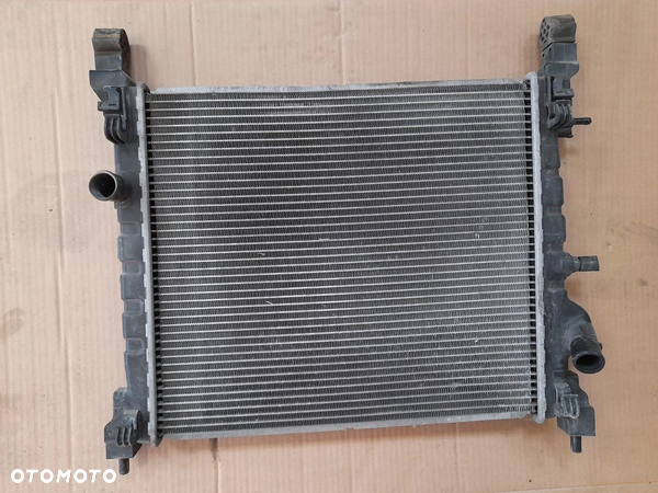 Spark III chłodnica wody cieczy 1,0 16V benzyna 1,2 M300 Chevrolet