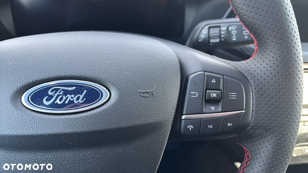 Ford Kuga 2.5 FHEV FWD ST-Line X - 27