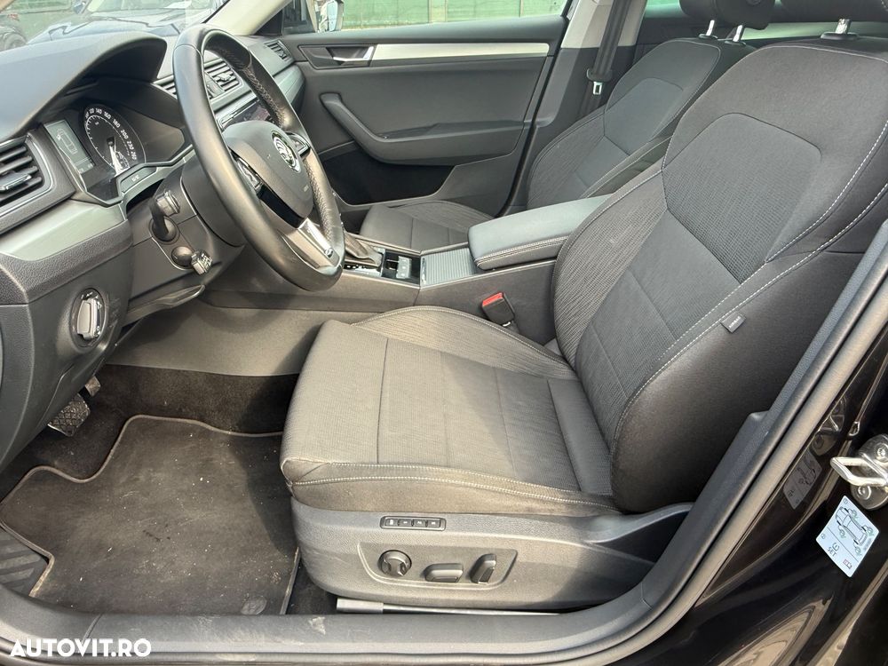 Skoda Superb 2.0 TDI DSG Active - 15