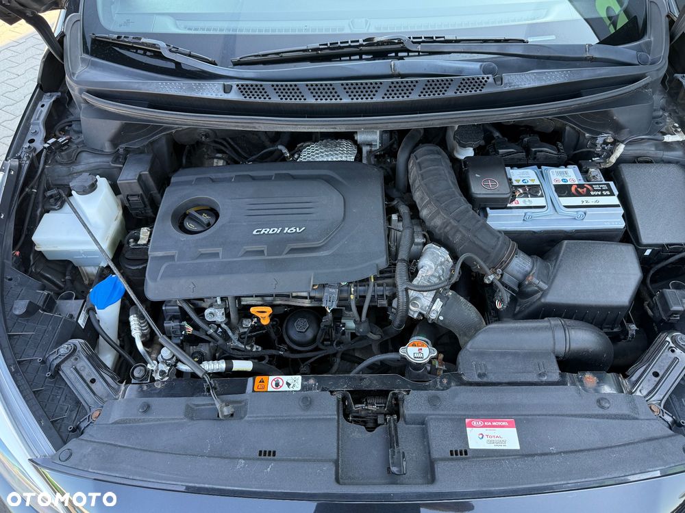 Kia Ceed 1.6 CRDi GT Line DCT - 19