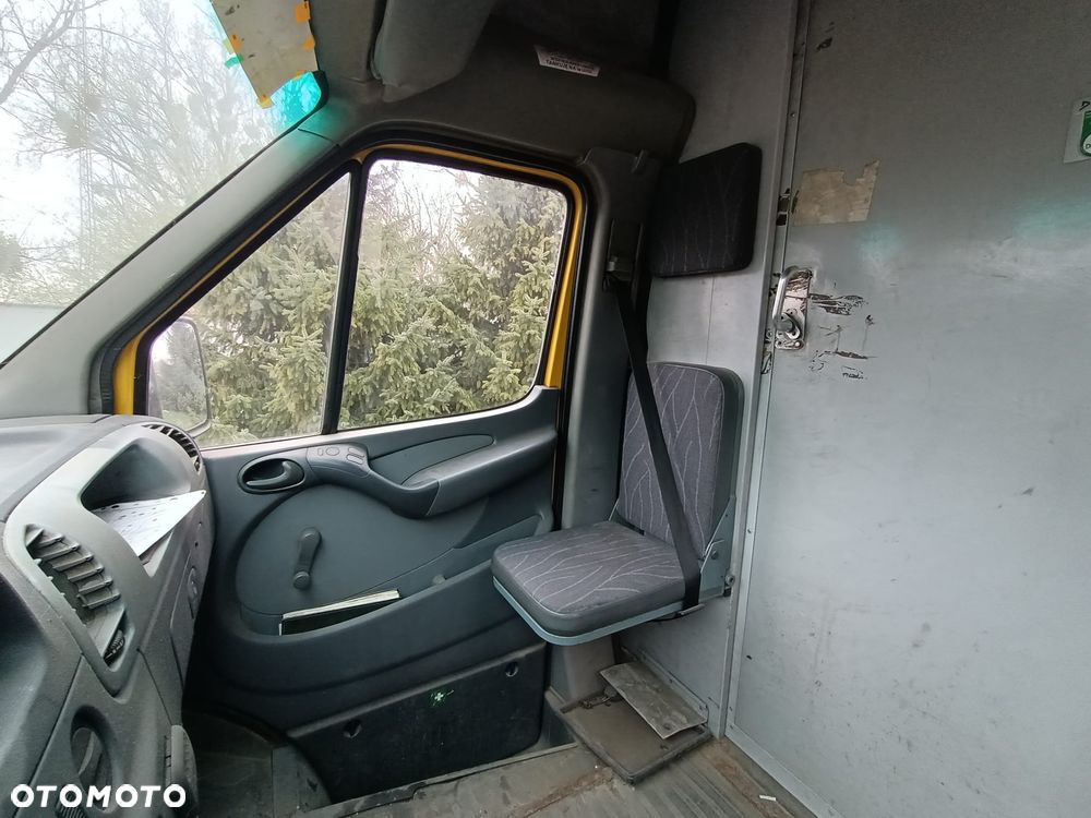 Mercedes-Benz 208 D Sprinter - 7