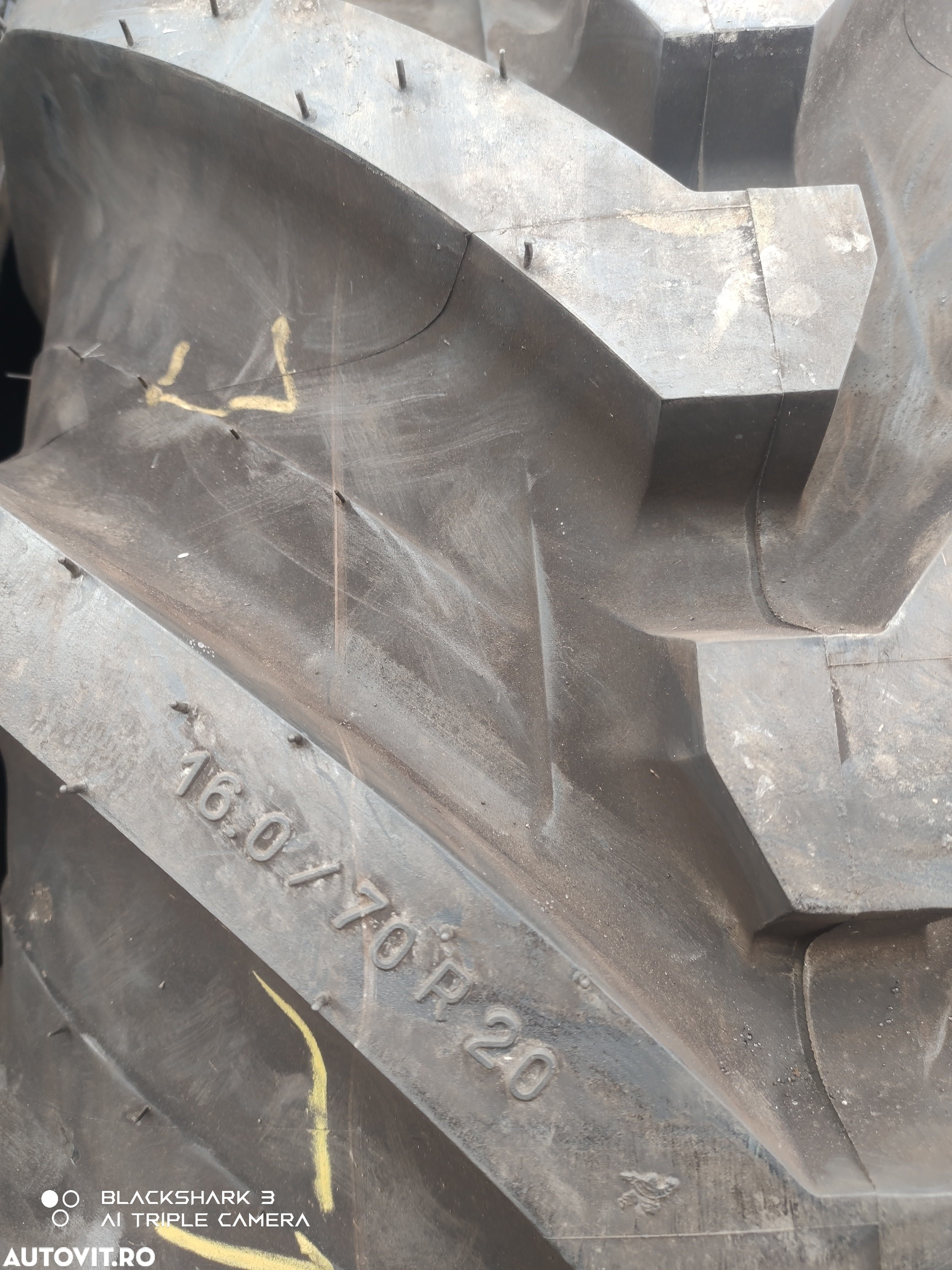 420 70 20 buldoexcavator Michelin 16.0 70 20 industriale - 18