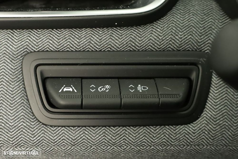 Renault Clio 1.0 TCe Techno Bi-Fuel - 19