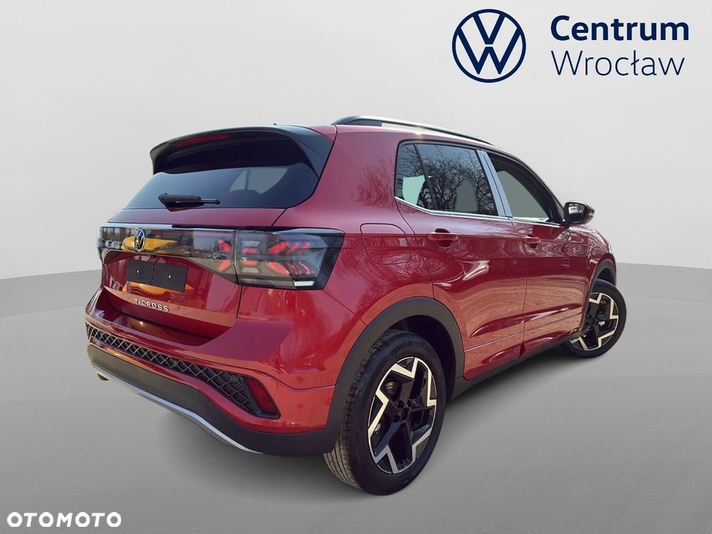 Volkswagen T-Cross - 12