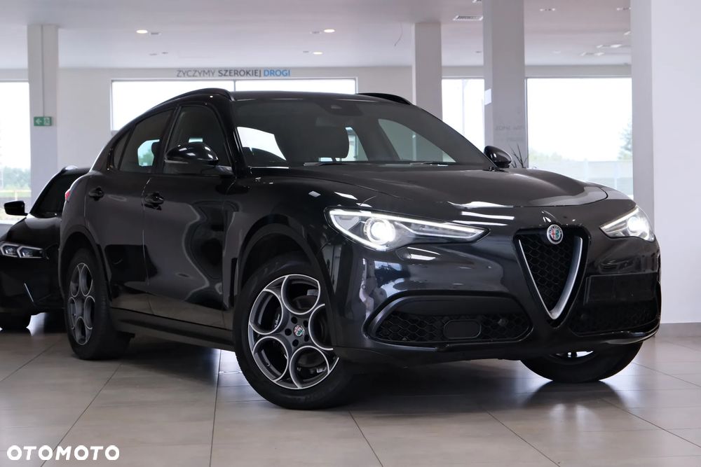 Alfa Romeo Stelvio 2.0 Turbo 16V AT8-Q4 Sprint - 4