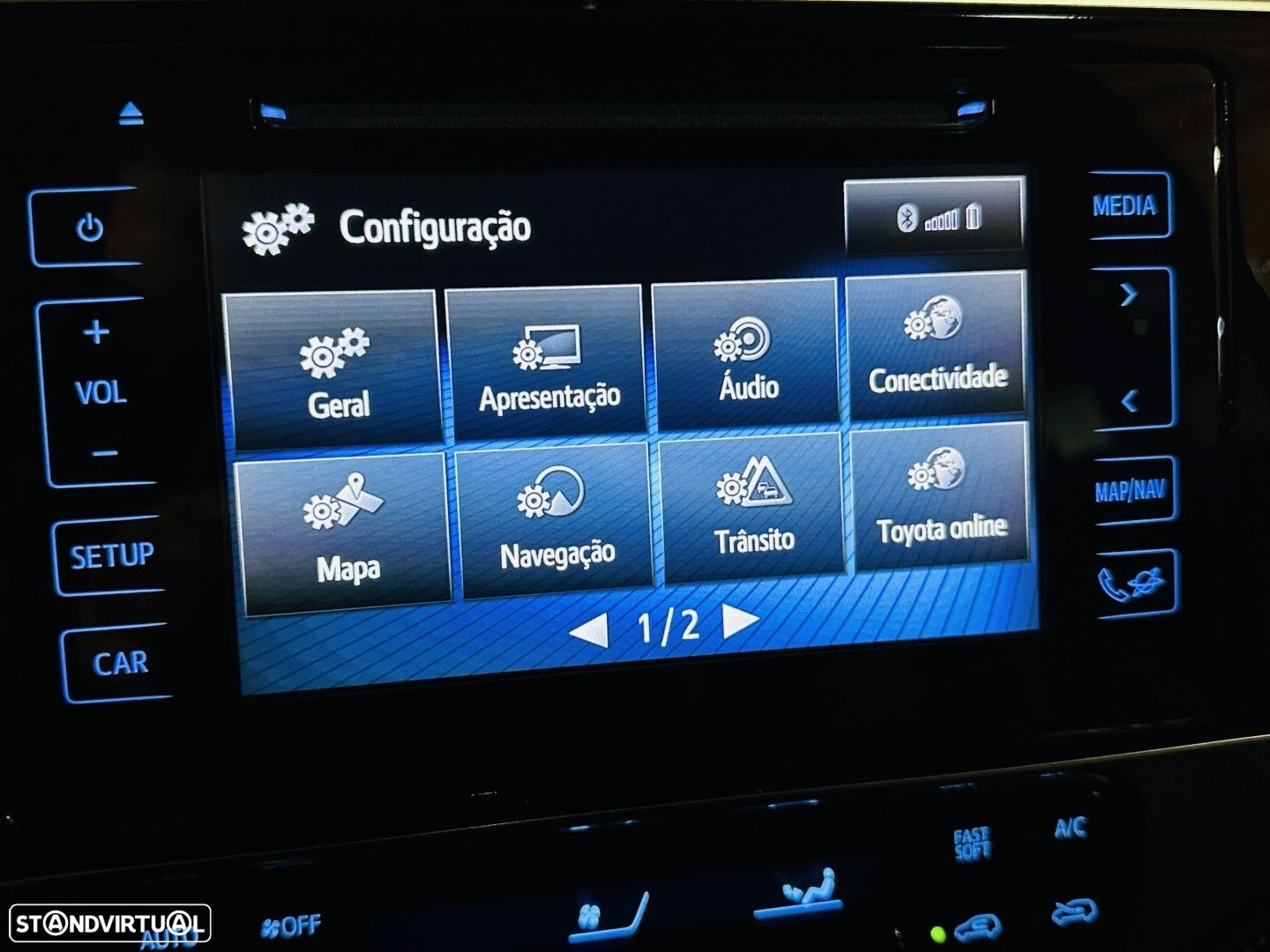 Toyota Auris Touring Sports 1.8 HSD Comfort +P.Sport+Navi - 12