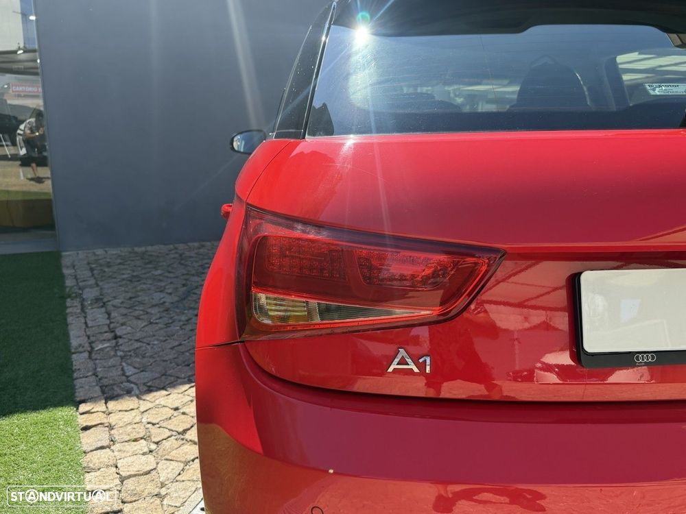 Audi A1 Sportback 1.6 TDI S-line - 18