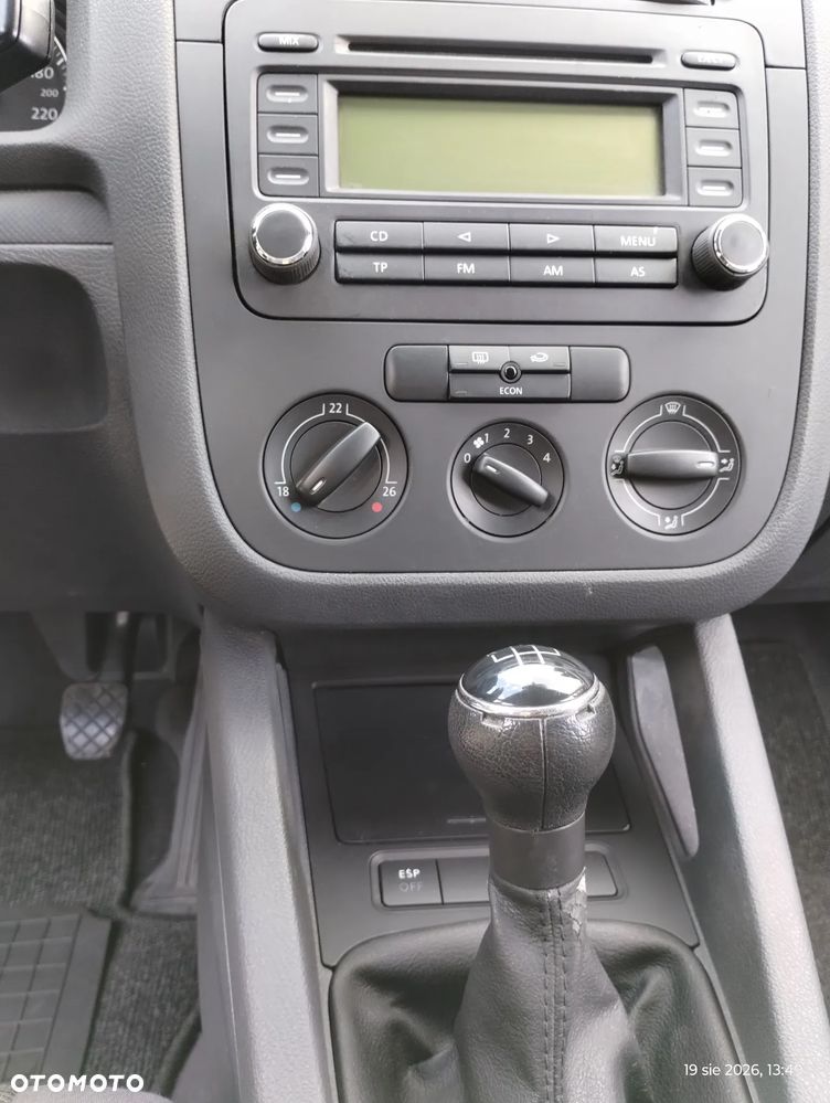 Volkswagen Golf 1.6 Trendline - 29