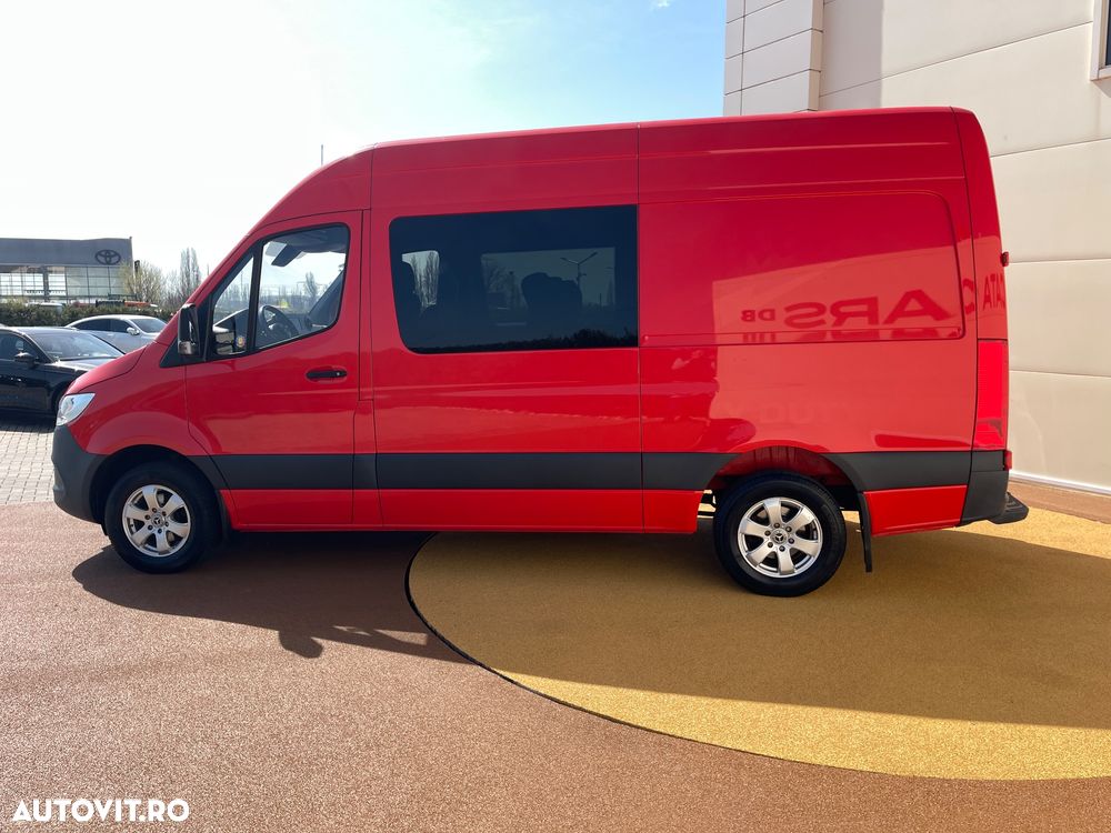 Mercedes-Benz Sprinter - 13