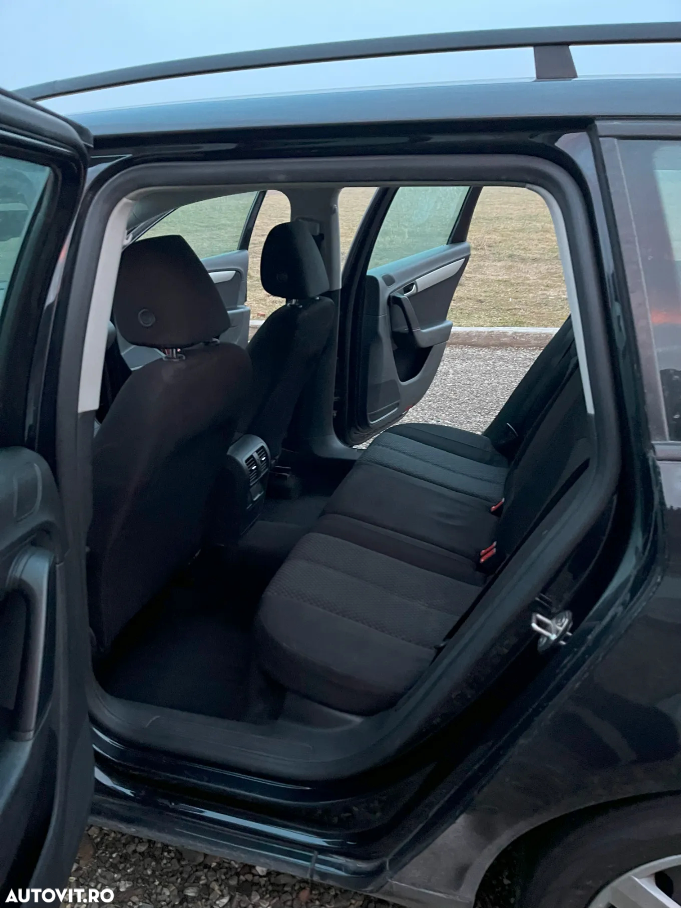 Volkswagen Passat Variant 2.0 TDI Blue TDI Comfortline - 6