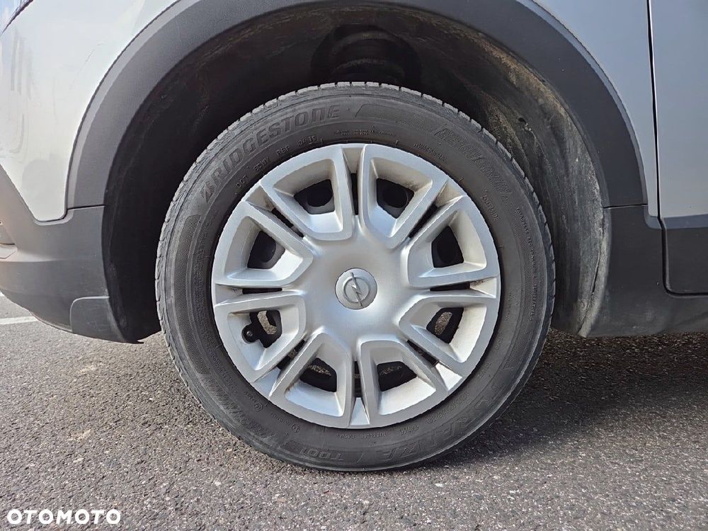 Opel Crossland X 1.2 T Enjoy S&S - 11