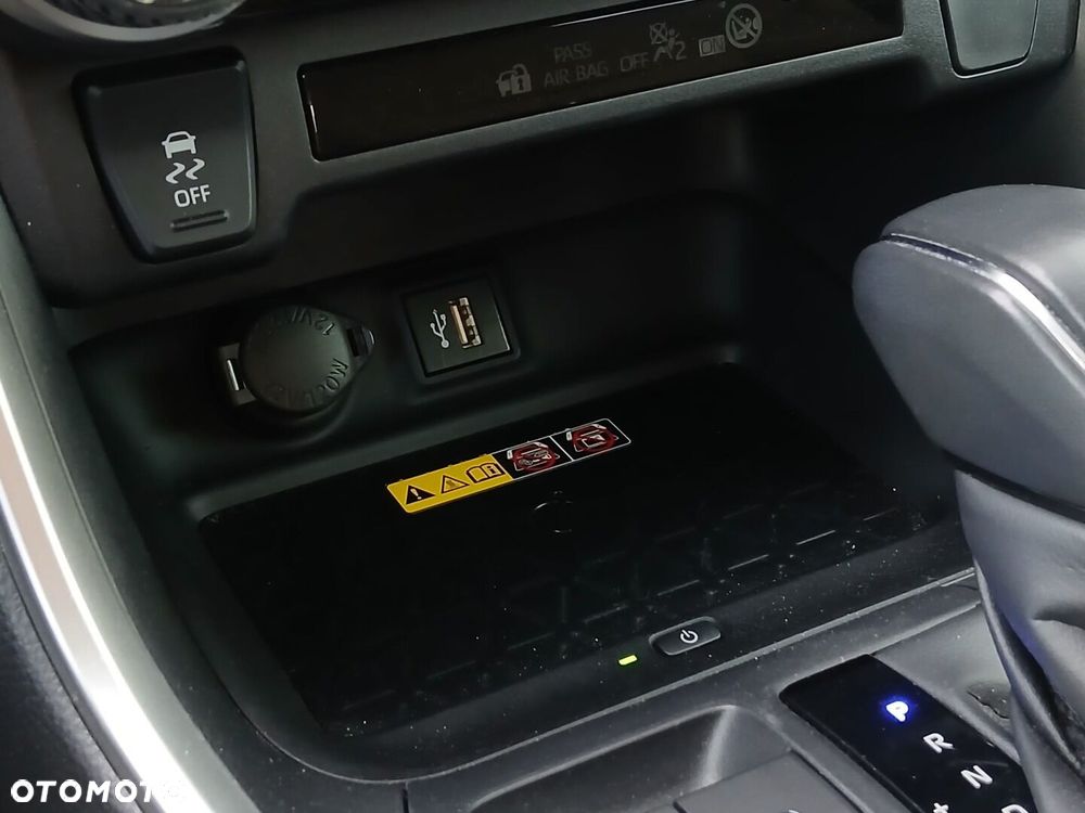 Toyota RAV4 2.5 Hybrid Comfort 4x2 - 31