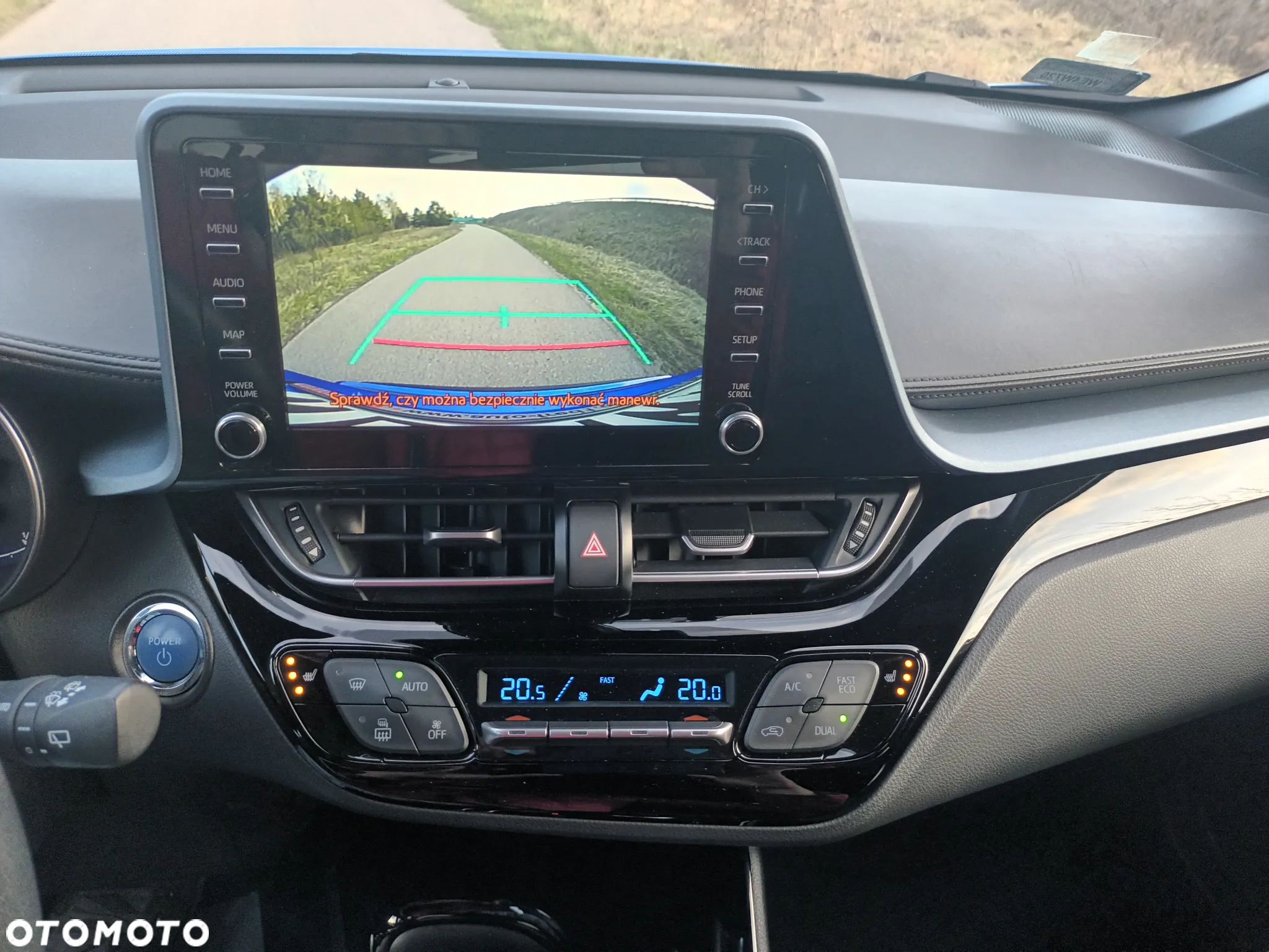 Toyota C-HR 2.0 Hybrid Style - 29