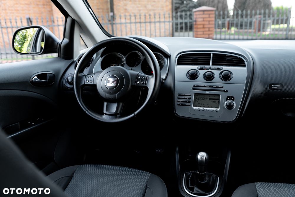 Seat Altea XL 1.6 Reference Comfort - 24