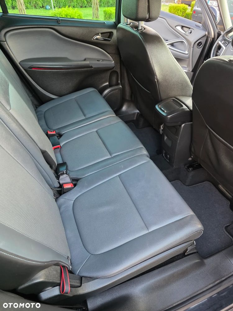 Opel Zafira - 18