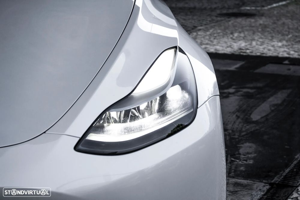 Tesla Model Y Long Range Tração Integral - 8