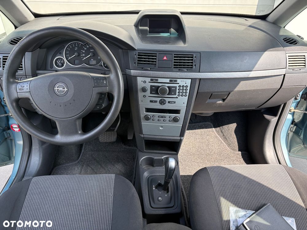 Opel Meriva 1.6 16V Cosmo Easytronic - 10