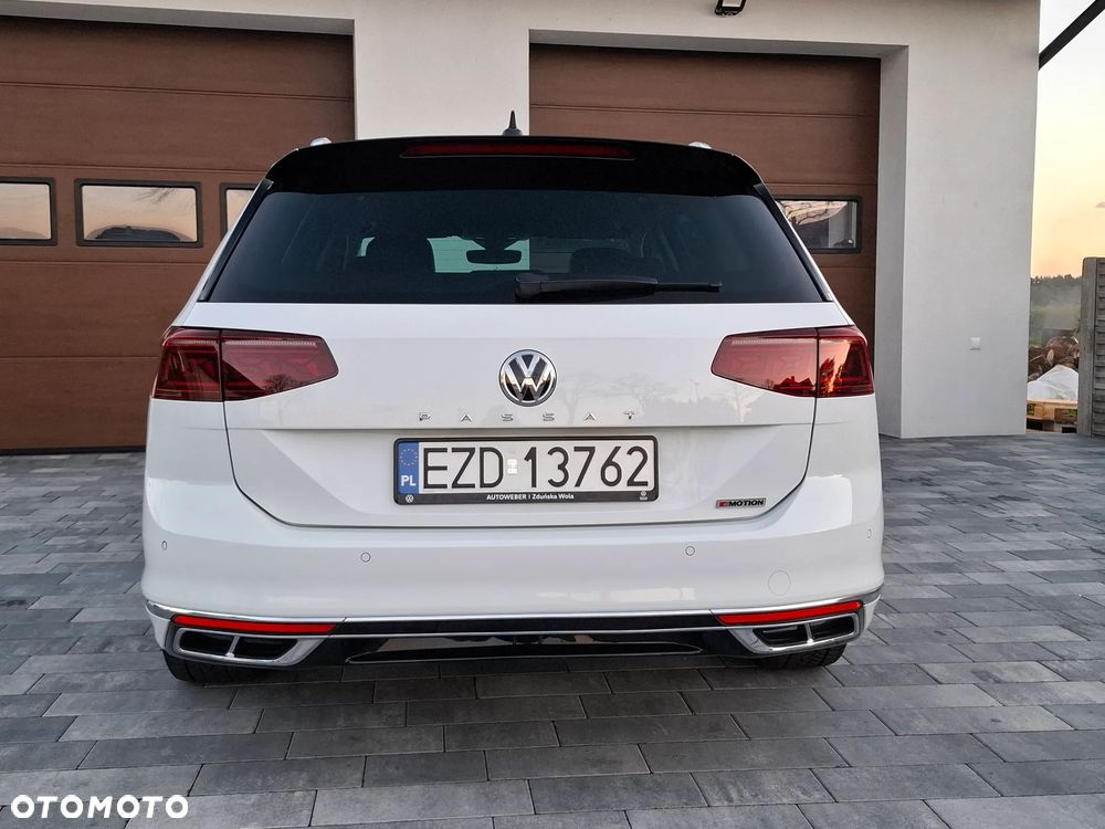 Volkswagen Passat 2.0 TDI SCR 4Motion DDG Highline - 7