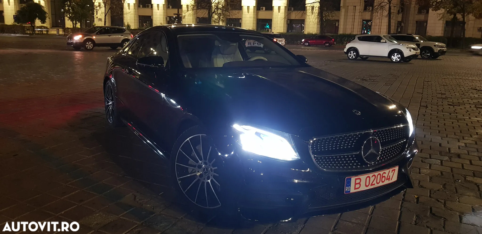 Mercedes-Benz E 400 d 4Matic Coupe 9G-TRONIC AMG Line - 10