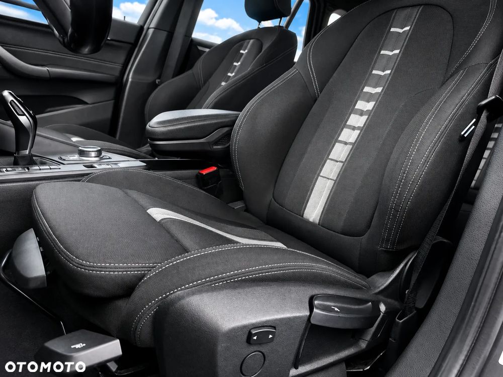 BMW X1 sDrive20i GPF M Sport - 12