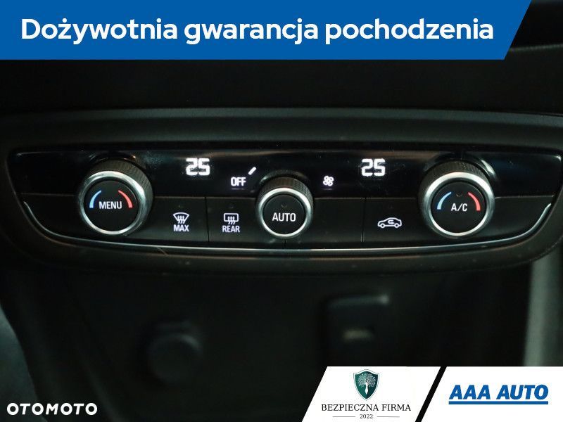 Opel Crossland X - 12