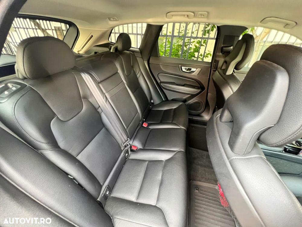 Volvo XC 60 D4 AWD Inscription - 11