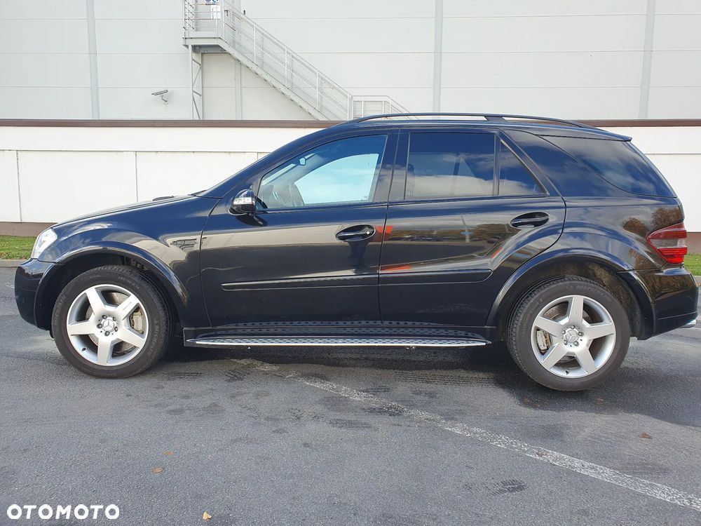 Mercedes-Benz ML 63 AMG 4Matic 7G-TRONIC - 4