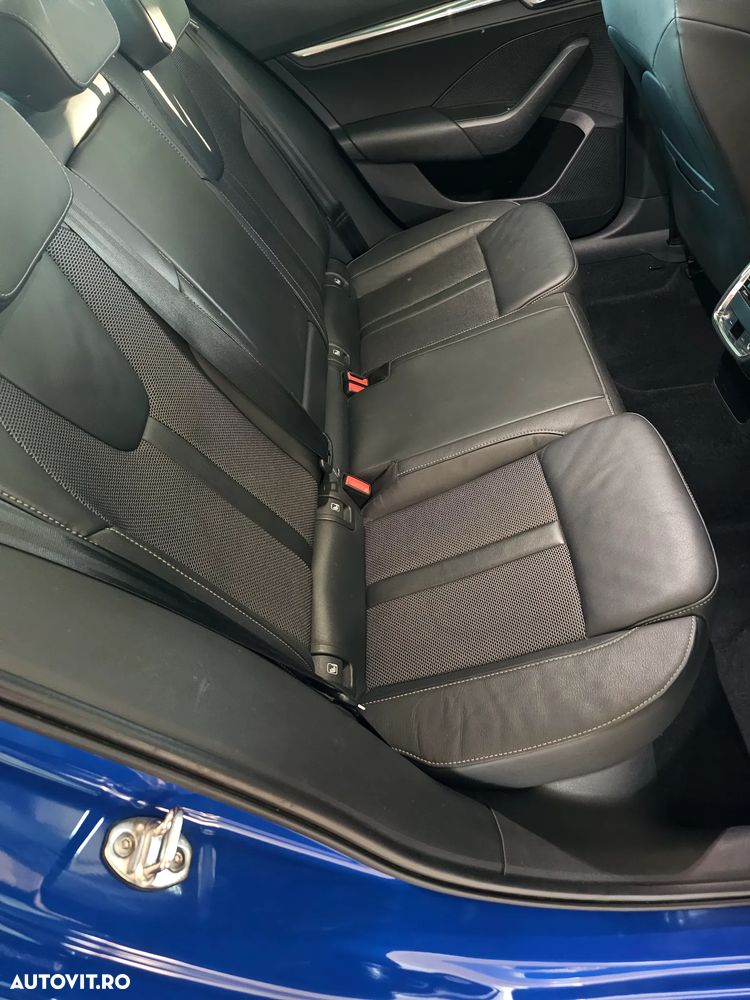 Skoda Octavia 2.0 TDI Premium Edition - 4