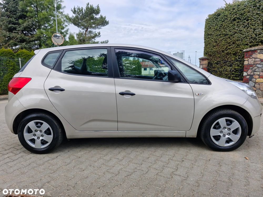 Kia Venga 1.4 CVVT Vision - 8