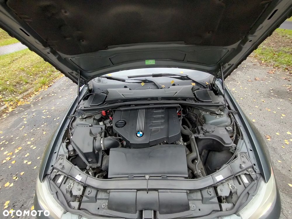 BMW Seria 3 318d - 9