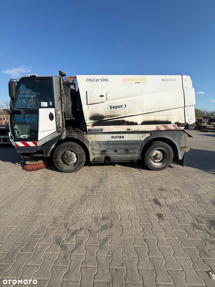 Inny Bucher CityCat 5006 - 1
