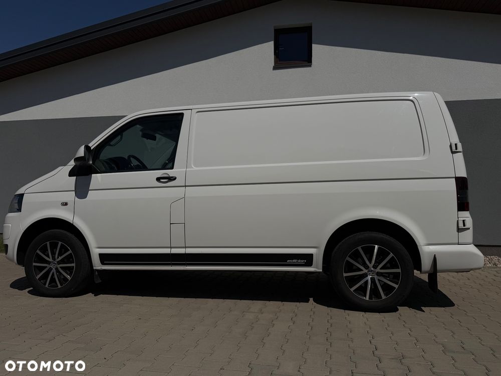 Volkswagen Transporter - 5