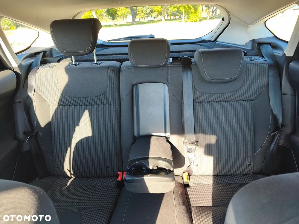 Ford Focus - 23