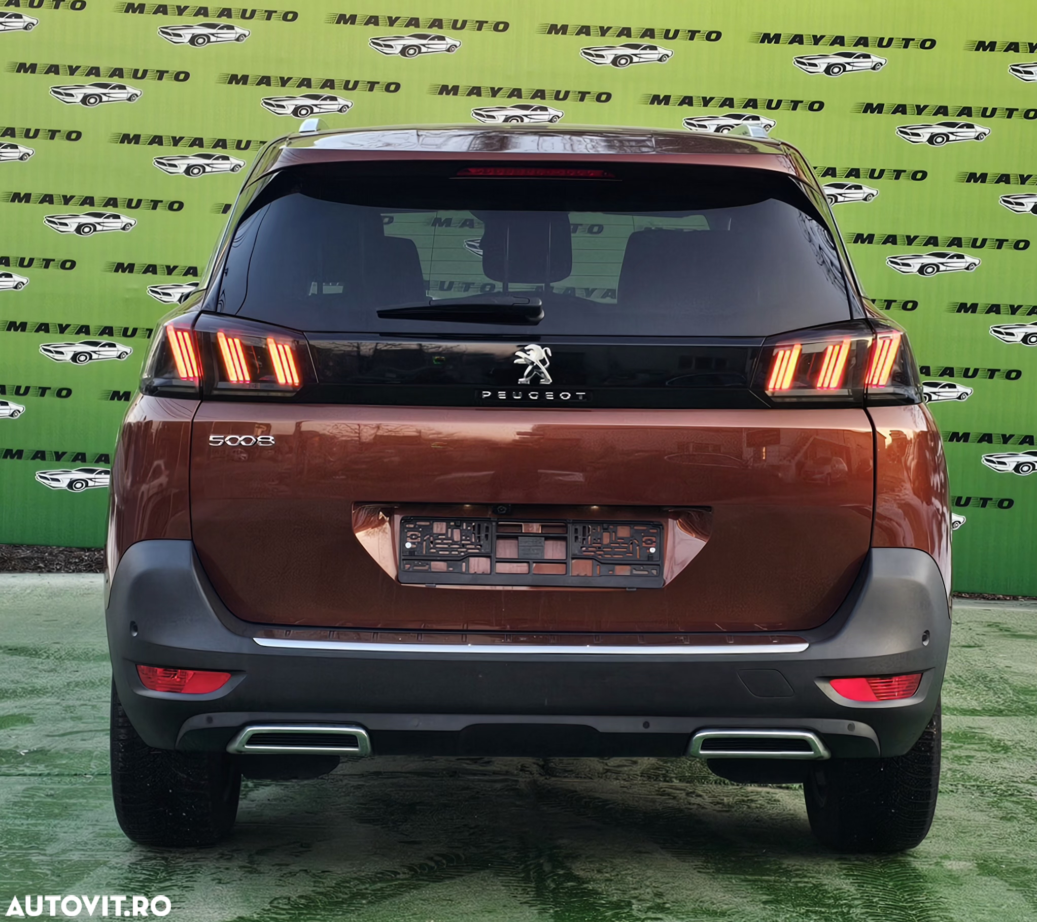 Peugeot 5008 PureTech 130 EAT8 Stop & Start Allure Pack - 11