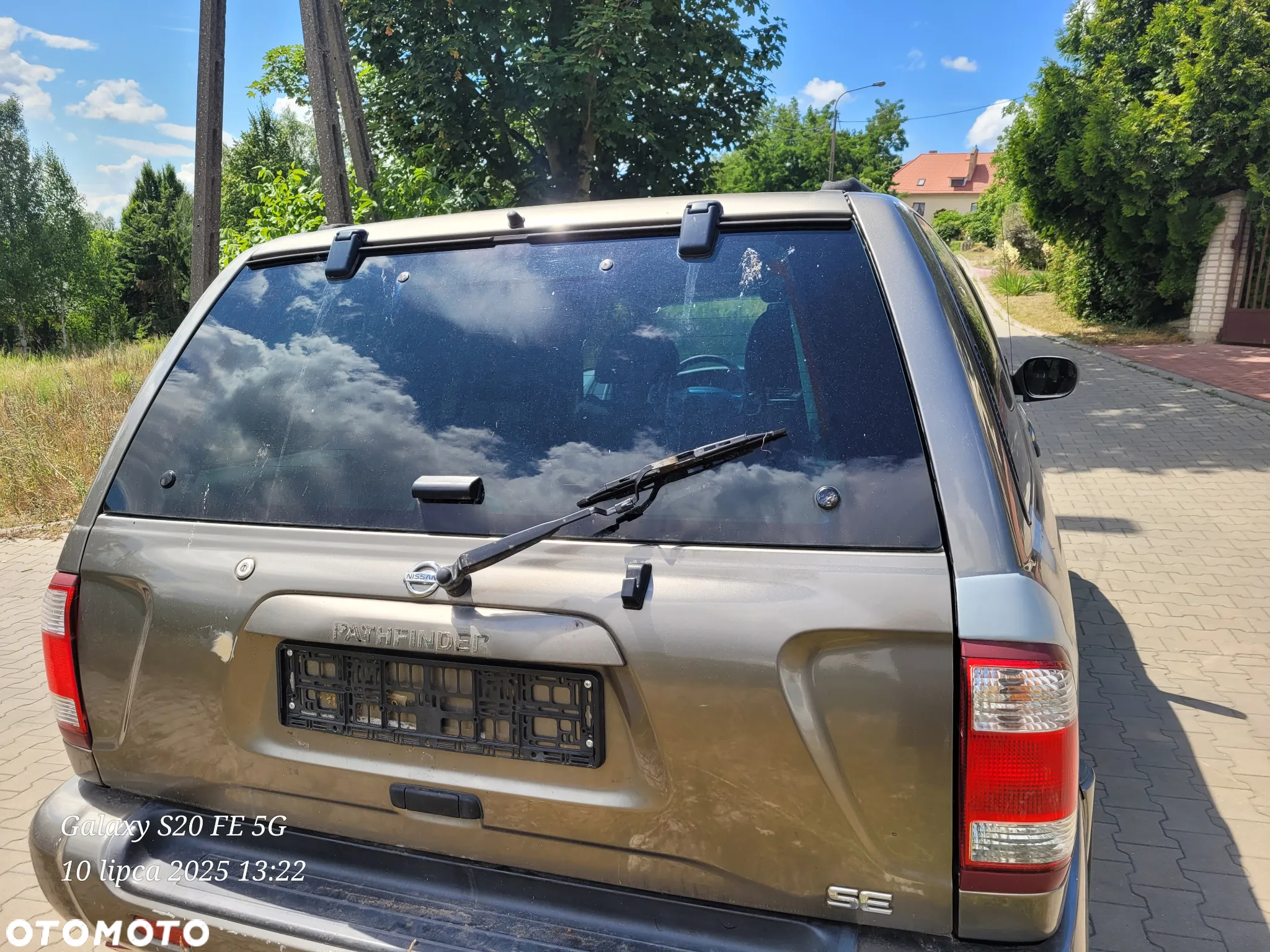 Nissan Pathfinder - 4