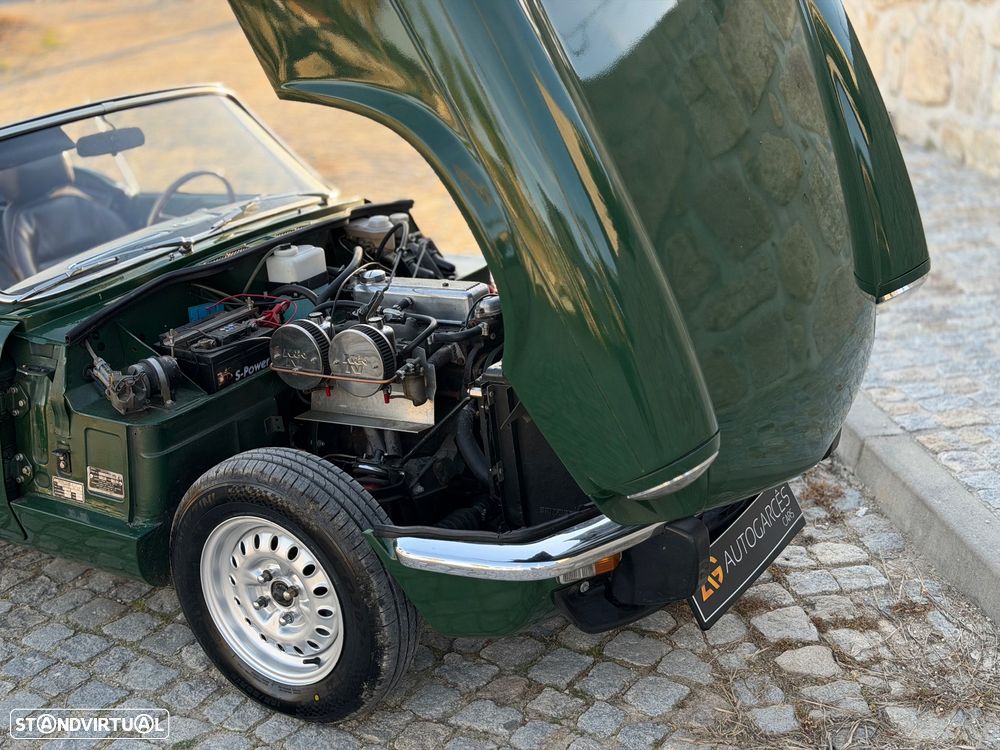 Triumph Spitfire - 19