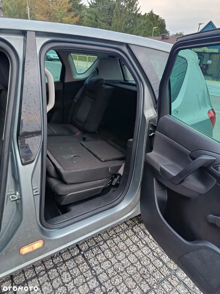 Opel Meriva - 11